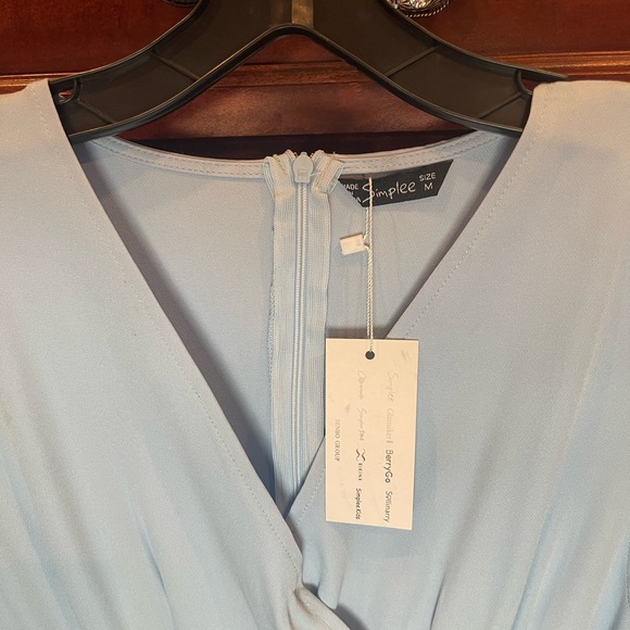 Dress - Picture 2 of 3